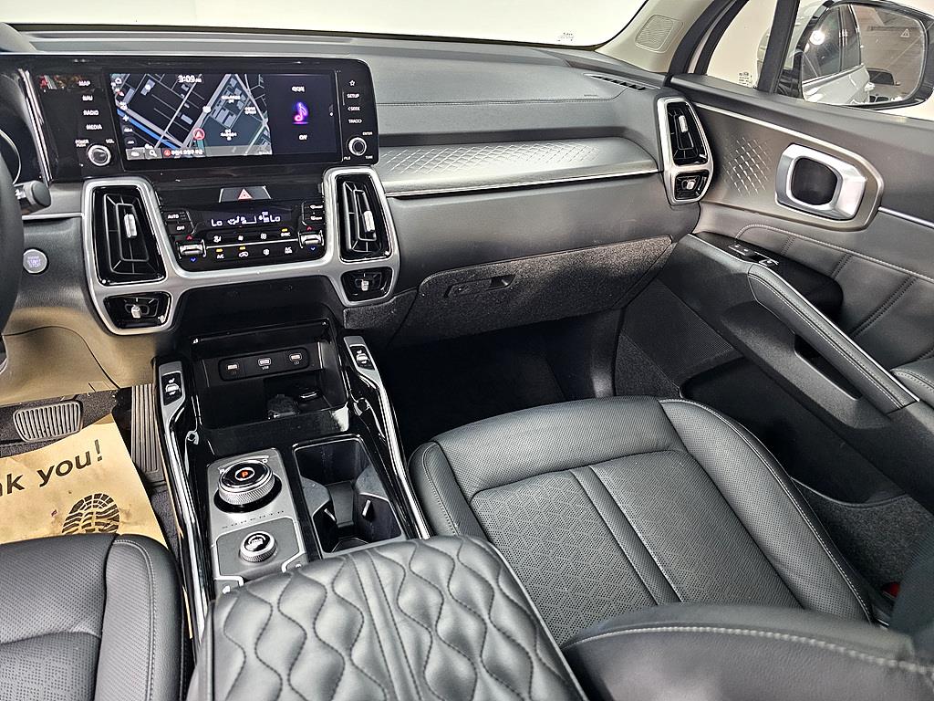 KIA Sorento - Vista 10