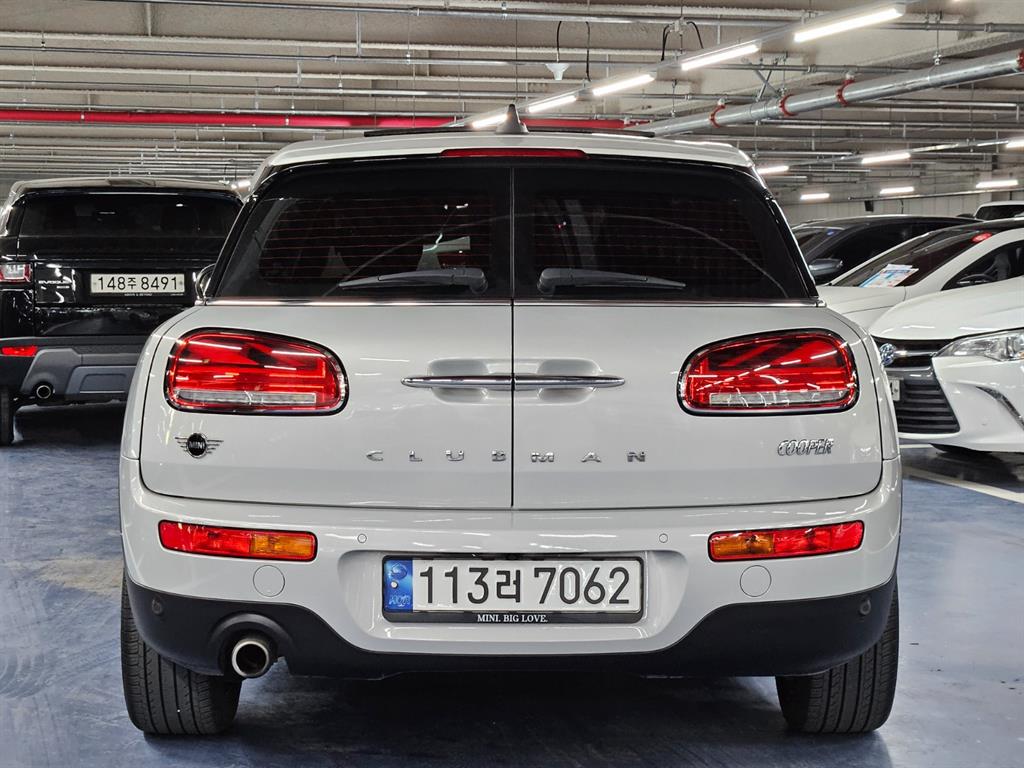 Mini Clubman - Vista 4