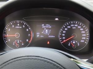 KIA K7 - Vista 10