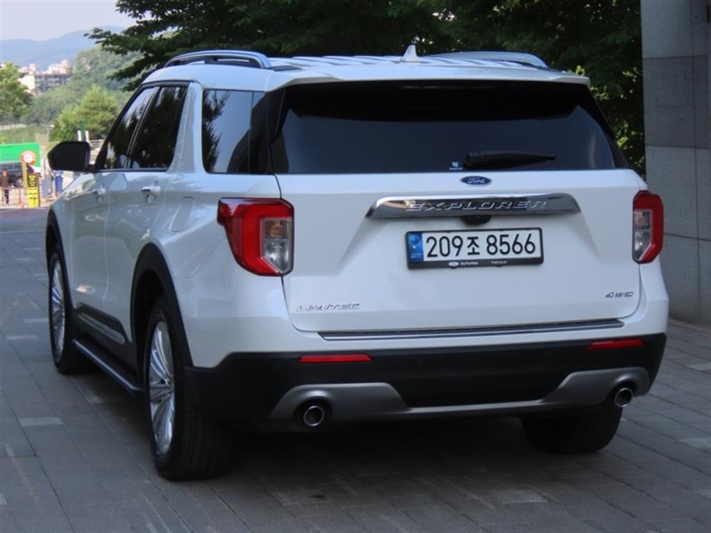 Ford Explorer - Vista 7
