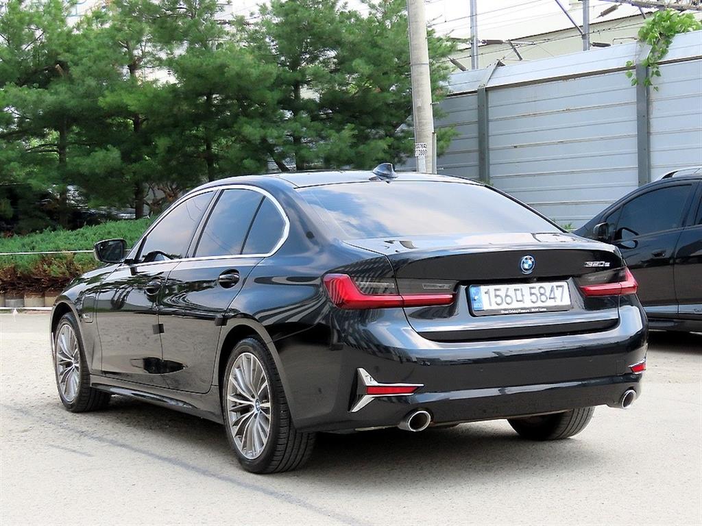 BMW 3 series - Vista 3