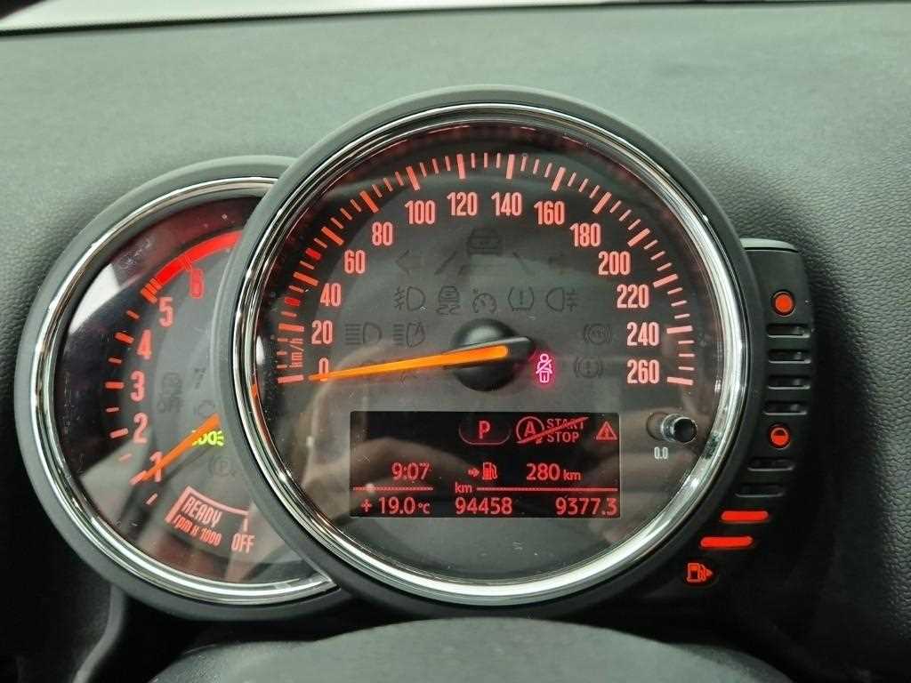 Mini Countryman - Vista 6