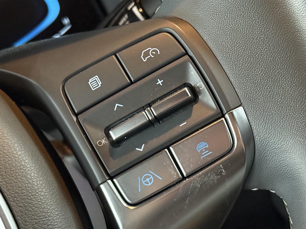 HYUNDAI Casper - Vista 12