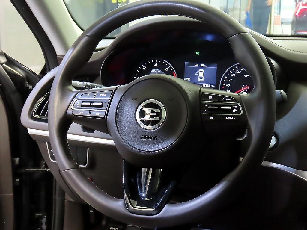 KIA Stinger - Vista 8