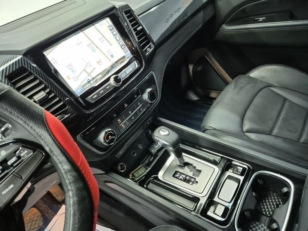 Ssangyong Rexton - Vista 7