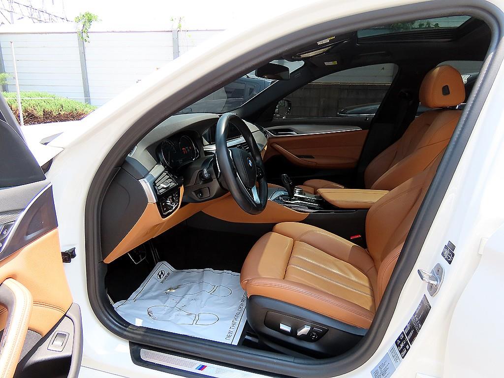 BMW 5 Series - Vista 5