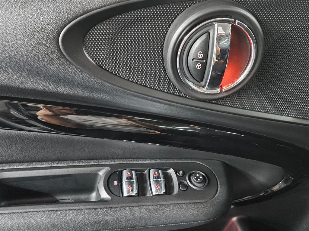 Mini Clubman - Vista 12
