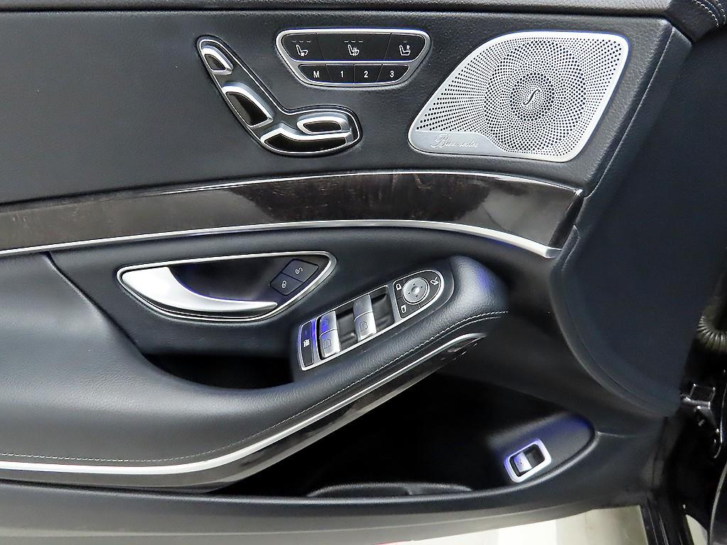 Mercedes Benz S Class - Vista 11
