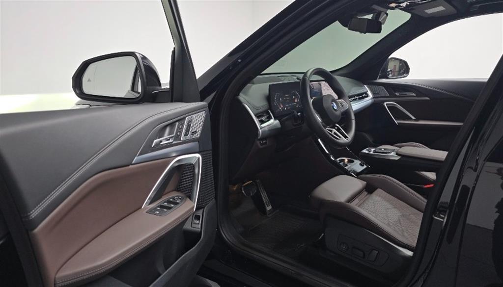 BMW X1 2025 Negro - Importación desde Corea - HF Imports Iquique - Foto 15