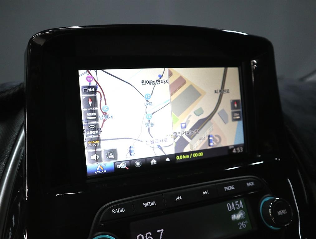 Chevrolet Spark - Vista 11