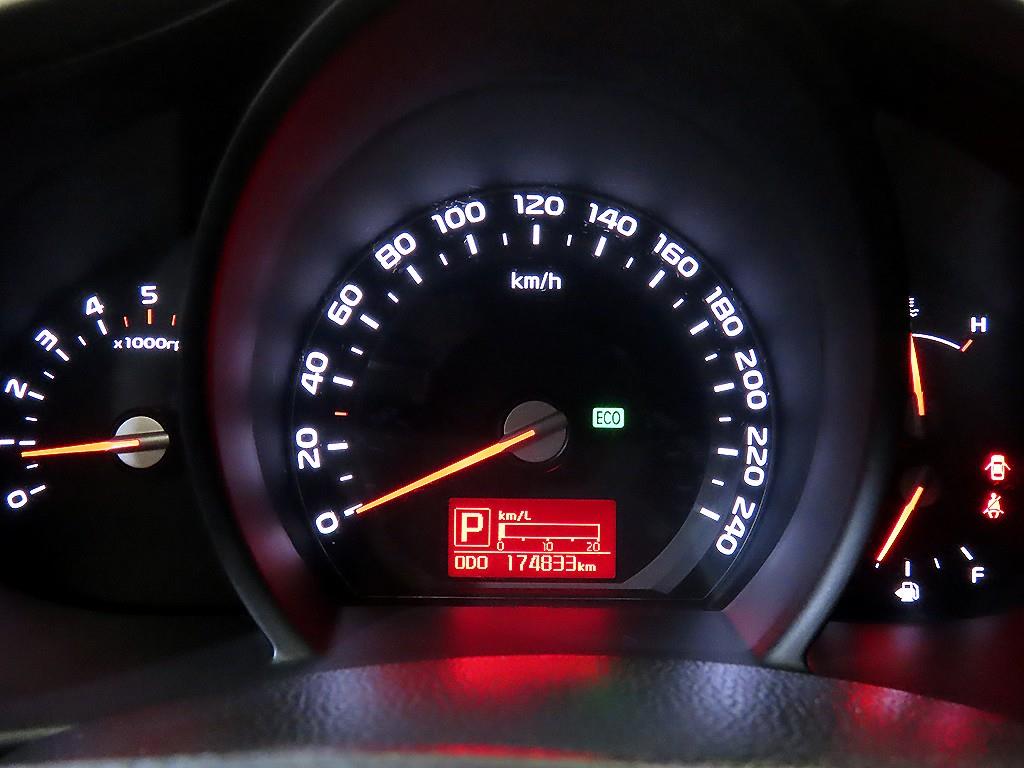 KIA Sportage - Vista 9