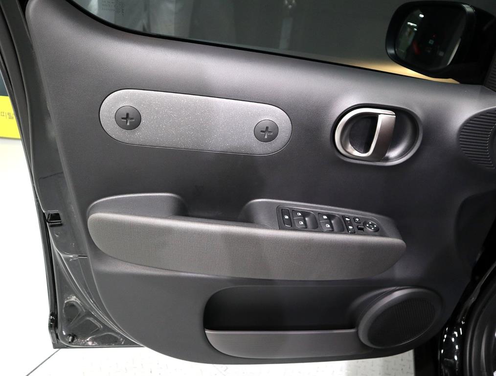 HYUNDAI Casper - Vista 8