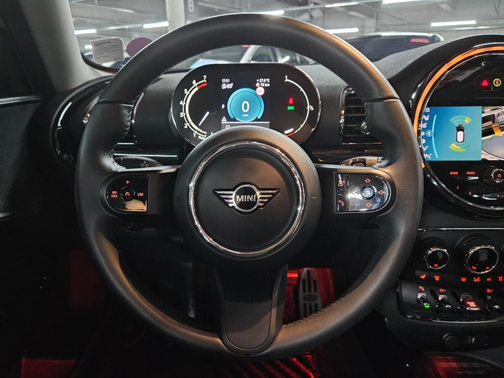 Mini Clubman - Vista 6