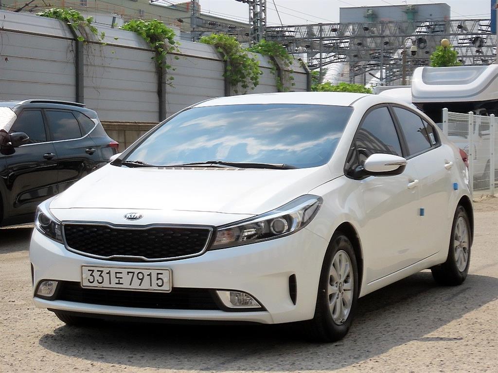 KIA K3 - Vista 2