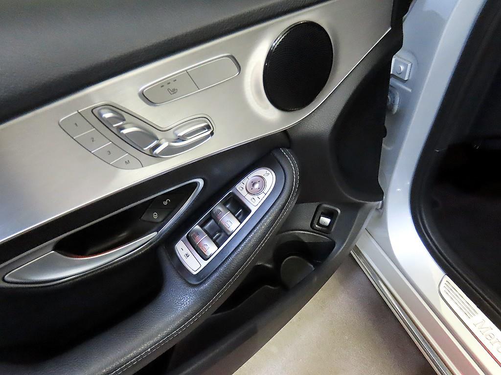 Mercedes Benz C Class 2018 Gris - Importación desde Corea - HF Imports Iquique - Foto 13