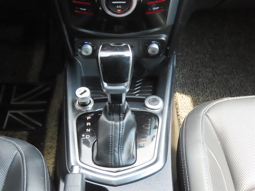 Ssangyong Tivoli 2019 - Importación desde Corea - HF Imports Iquique - Foto 12