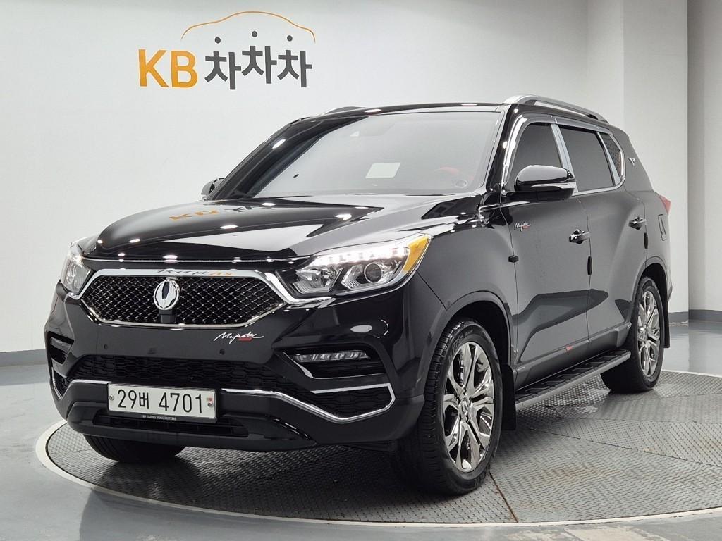 Ssangyong Rexton 2019 Negro - Importación desde Corea - HF Imports Iquique - Foto 1