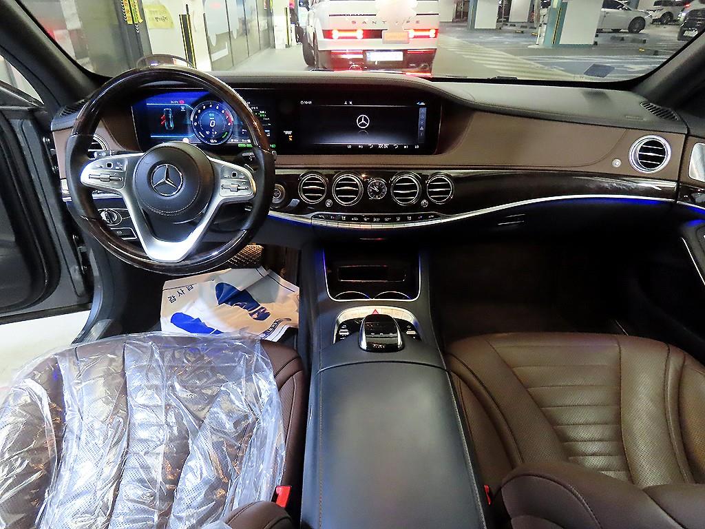 Mercedes Benz S Class - Vista 10