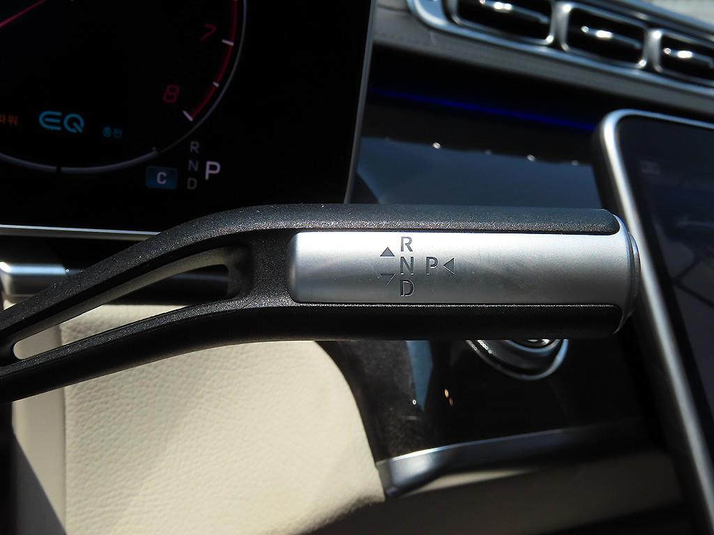 Mercedes Benz S Class - Vista 11