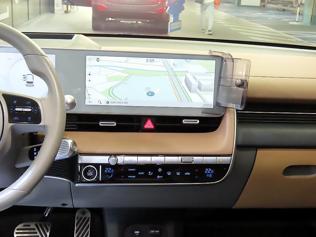 HYUNDAI Ioniq 5 - Vista 11