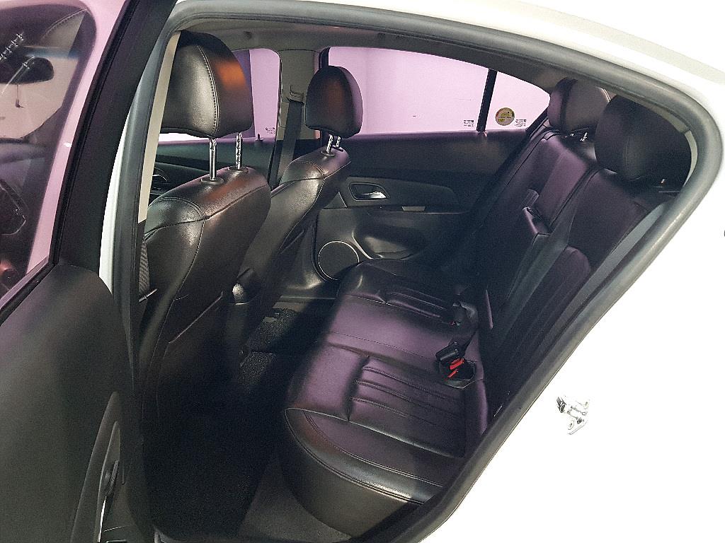 Chevrolet Cruise - Vista 11