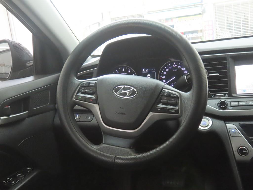 HYUNDAI Avante 2018 - Importación desde Corea - HF Imports Iquique - Foto 18