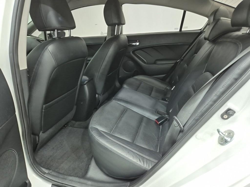 KIA K3 2013 Blanco - Importación desde Corea - HF Imports Iquique - Foto 20