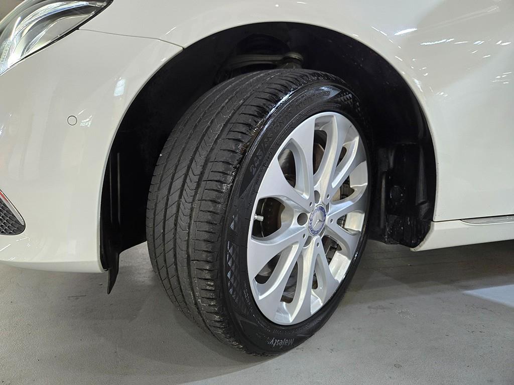 Mercedes Benz E class 2017 Blanco - Importación desde Corea - HF Imports Iquique - Foto 20
