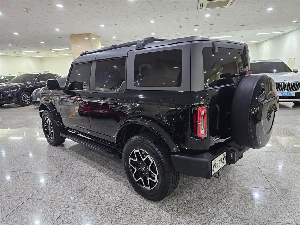 Ford Bronco - Vista 3