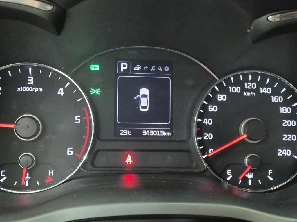 KIA K3 - Vista 6