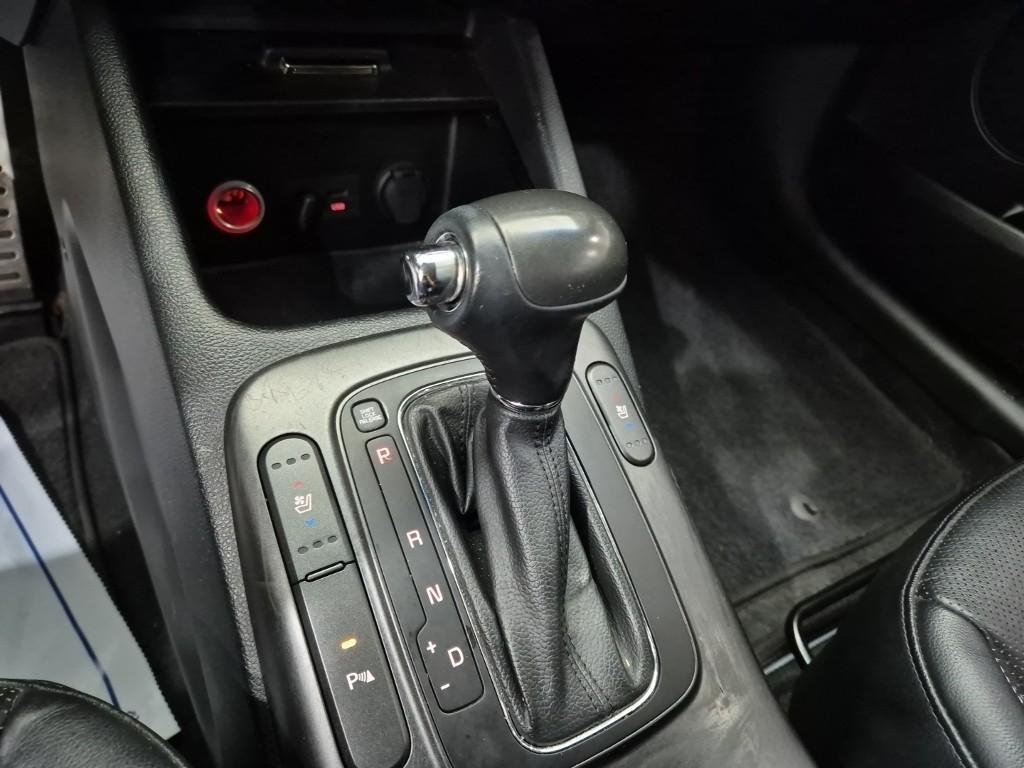 KIA K3 - Vista 8