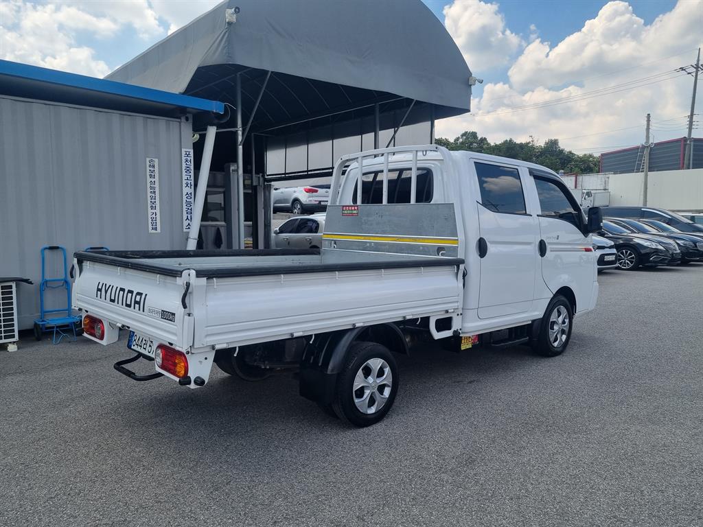 Small Truck Cargo (small) - Vista 4