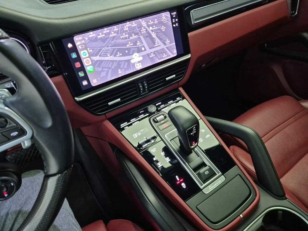 Porsche Cayenne - Vista 12
