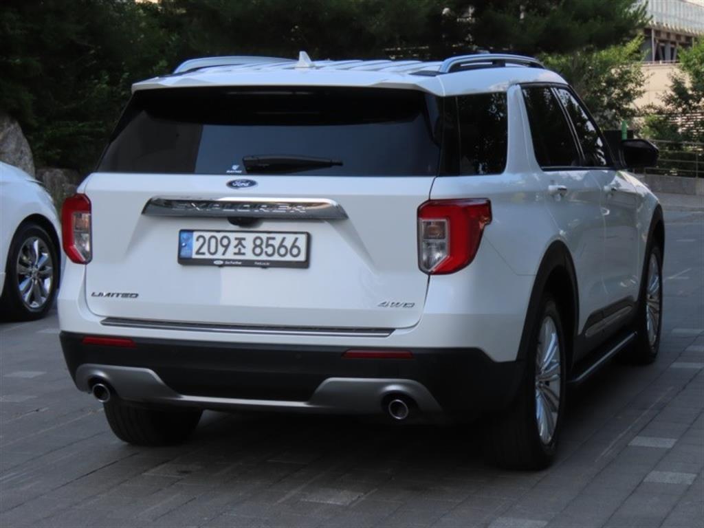 Ford Explorer - Vista 5