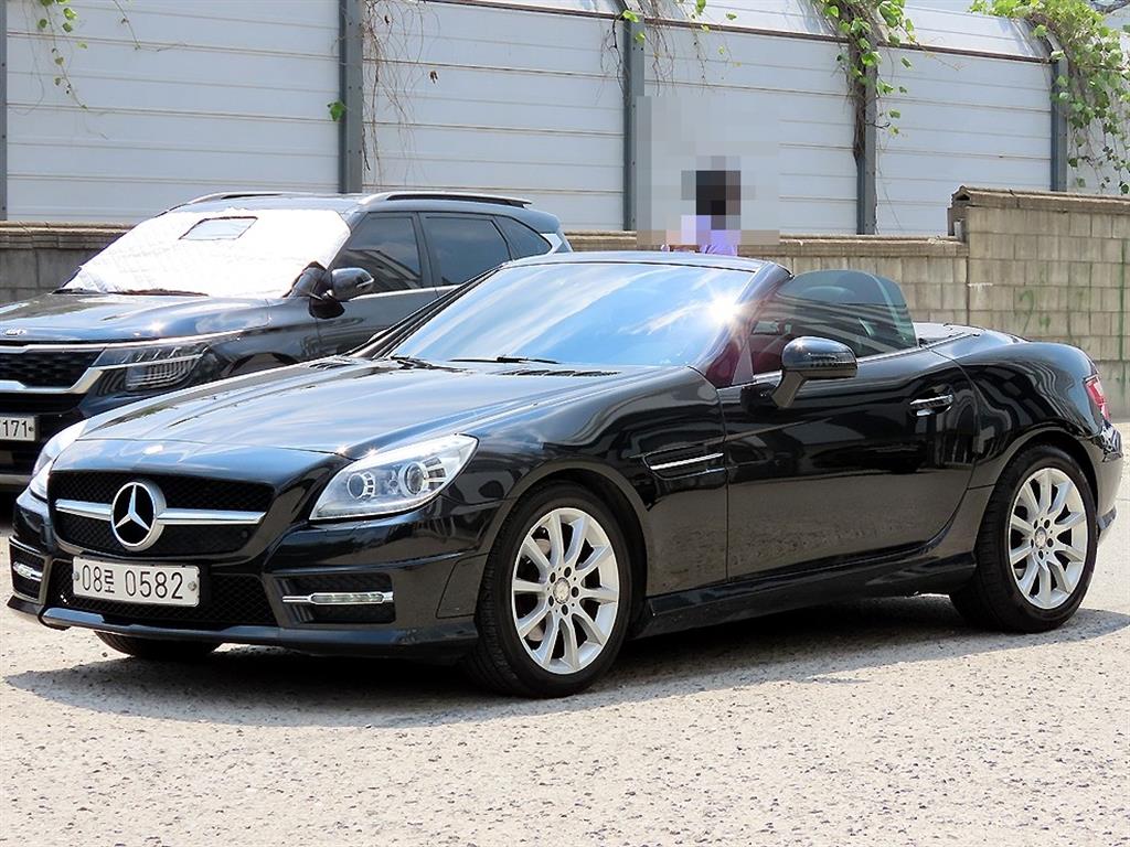 Mercedes Benz SLK Class - Vista 6