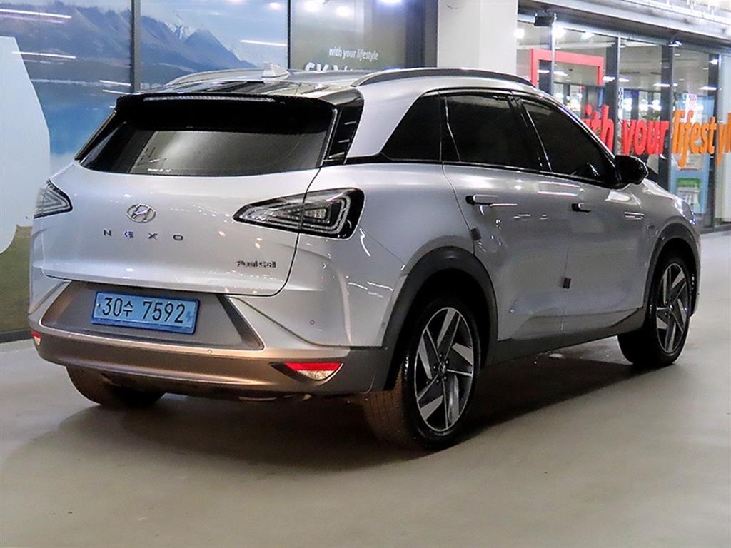 HYUNDAI Nexo - Vista 4