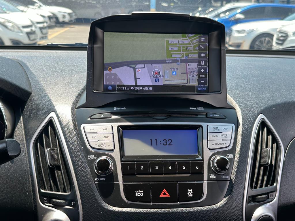 HYUNDAI Tucson - Vista 12