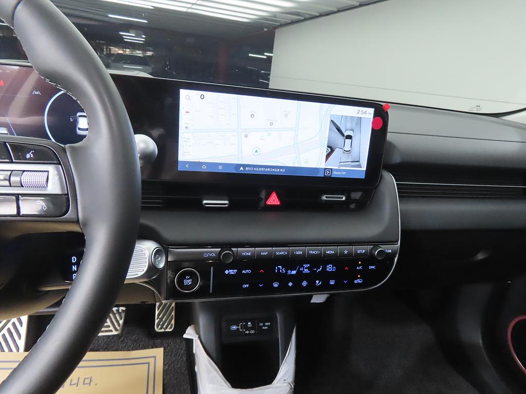 HYUNDAI Ioniq 5 - Vista 10