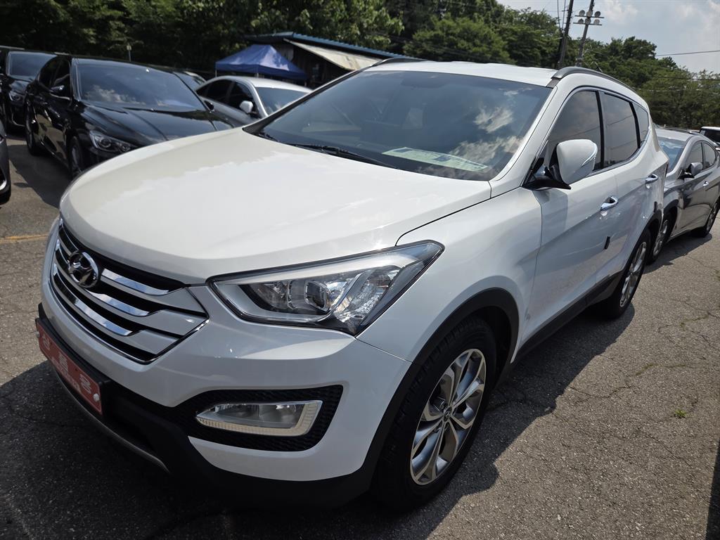 HYUNDAI Santa Fe 2013 Blanco - Importación desde Corea - HF Imports Iquique - Foto 1
