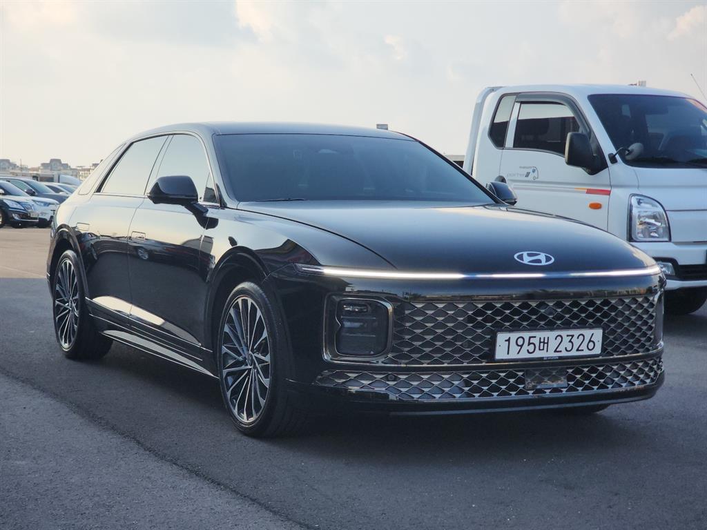 HYUNDAI Grandeur 2023 Negro - Importación desde Corea - HF Imports Iquique - Foto 1