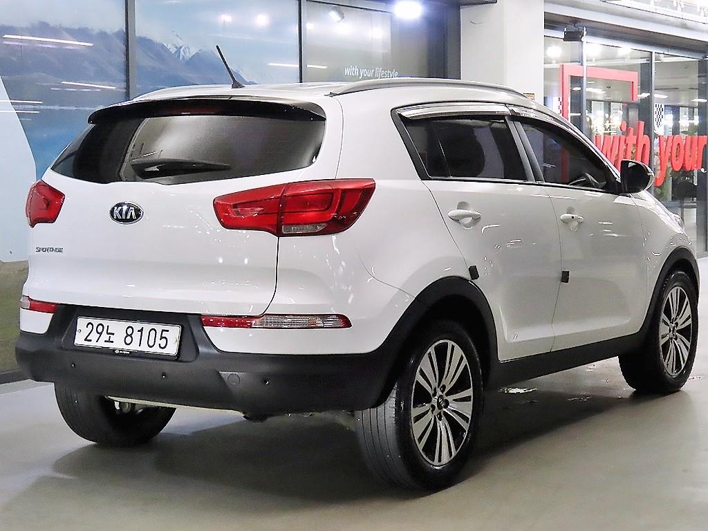 KIA Sportage - Vista 4