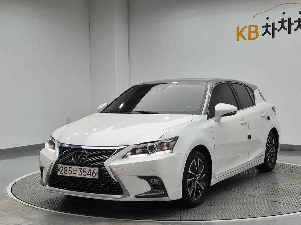 Lexus CT 2019 Blanco - Importación desde Corea - HF Imports Iquique - Foto 1