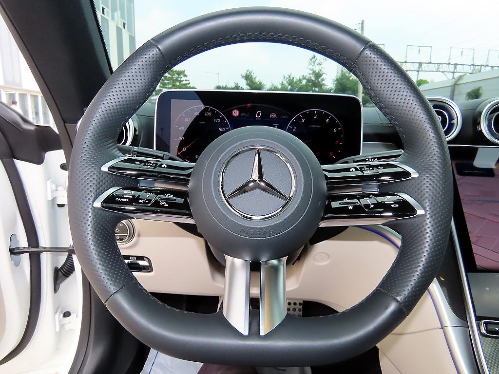 Mercedes Benz CLE Class - Vista 8