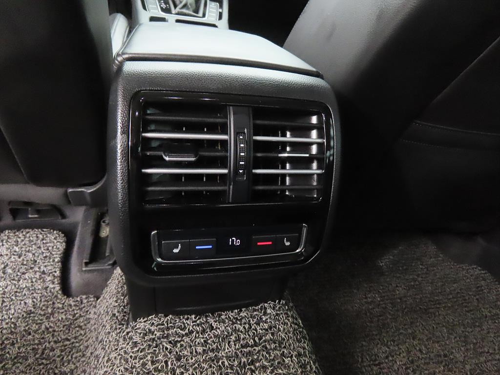 Volkswagen Passat 2018 Blanco - Importación desde Corea - HF Imports Iquique - Foto 14