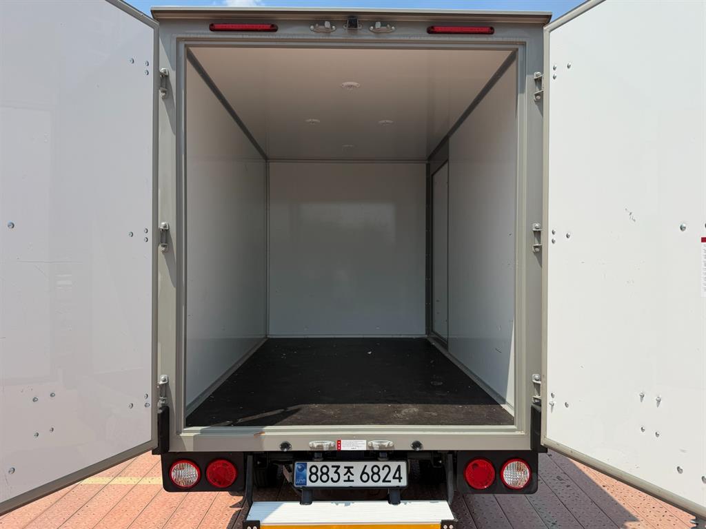 Small Truck Normal Box(High Deck) - Vista 6