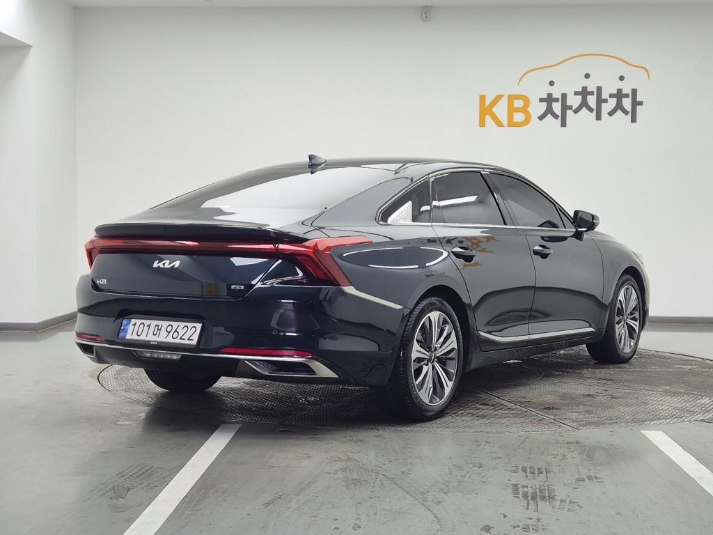 KIA K8 - Vista 4