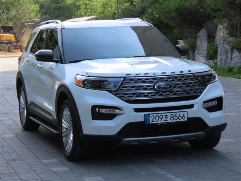 Ford Explorer - Vista 3