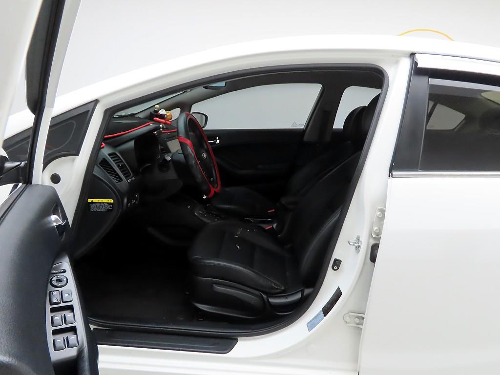 KIA K3 2015 - Importación desde Corea - HF Imports Iquique - Foto 13