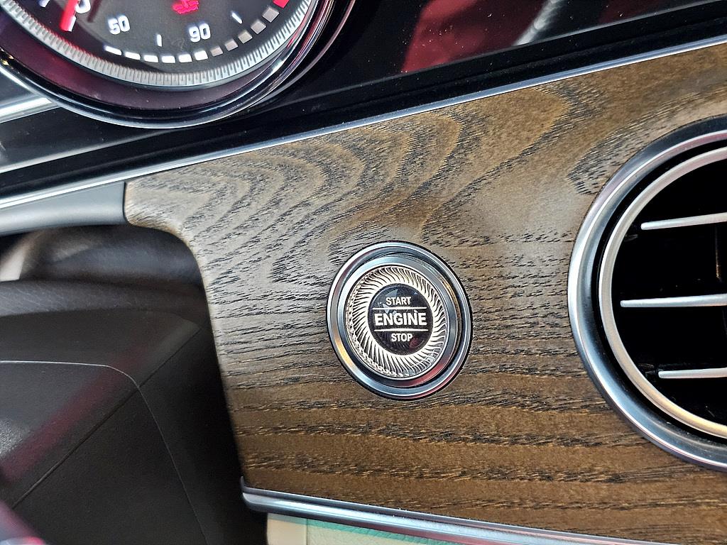 Mercedes Benz E class 2017 Blanco - Importación desde Corea - HF Imports Iquique - Foto 14
