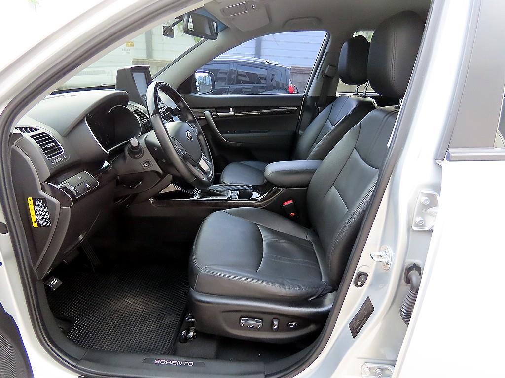 KIA Sorento - Vista 5